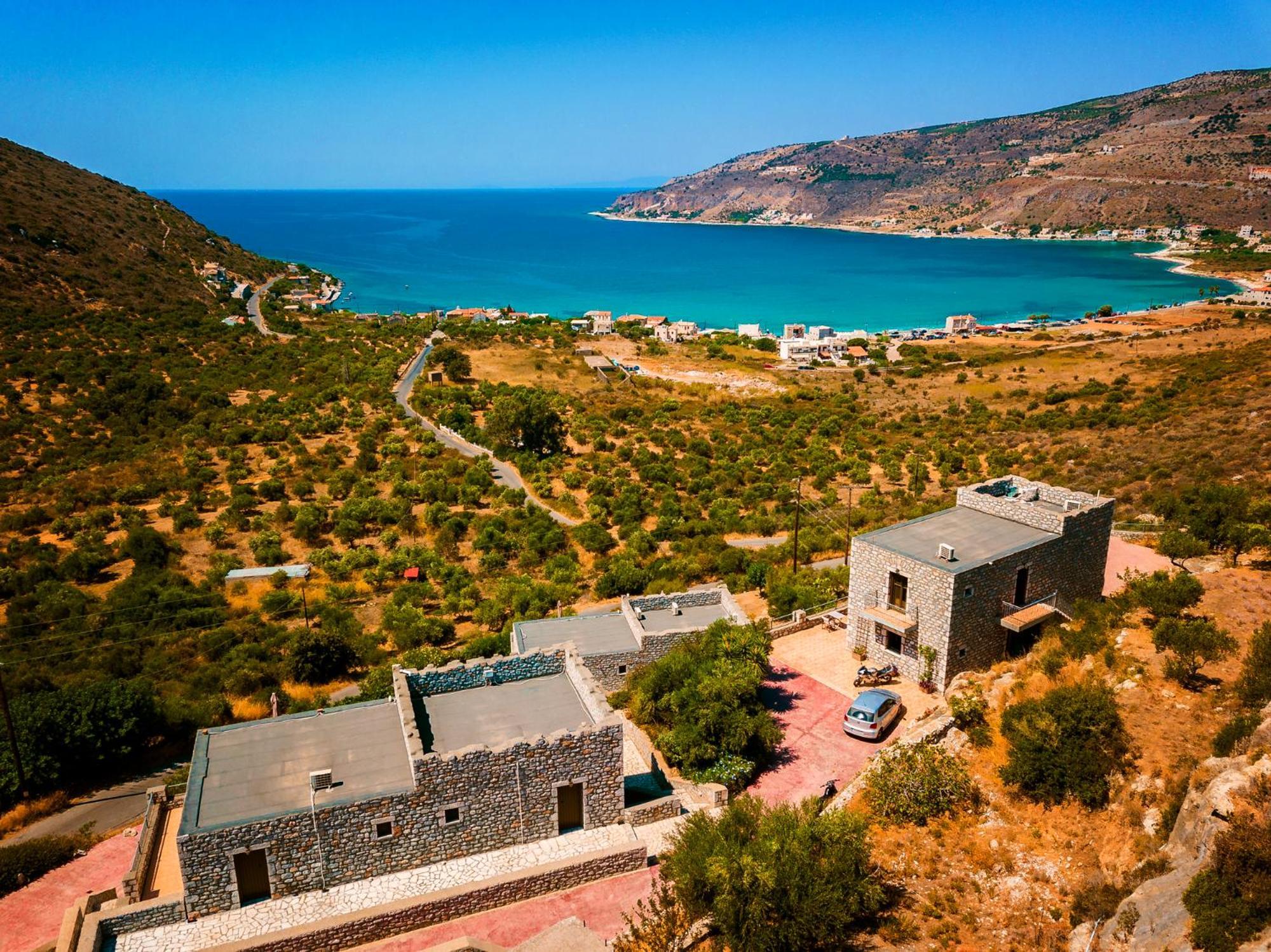 Onar Mani Suites Néon Oítilon Kültér fotó