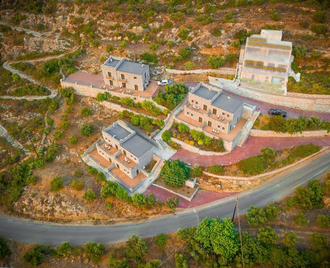 Onar Mani Suites Néon Oítilon Kültér fotó